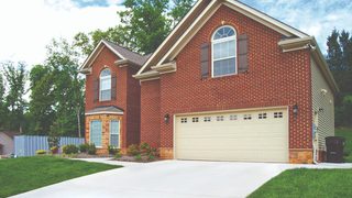 Home with Wayne Dalton Model 8500 garage door