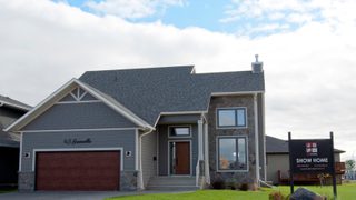 Martin Flush Panel Wood Grain In Walnut 1