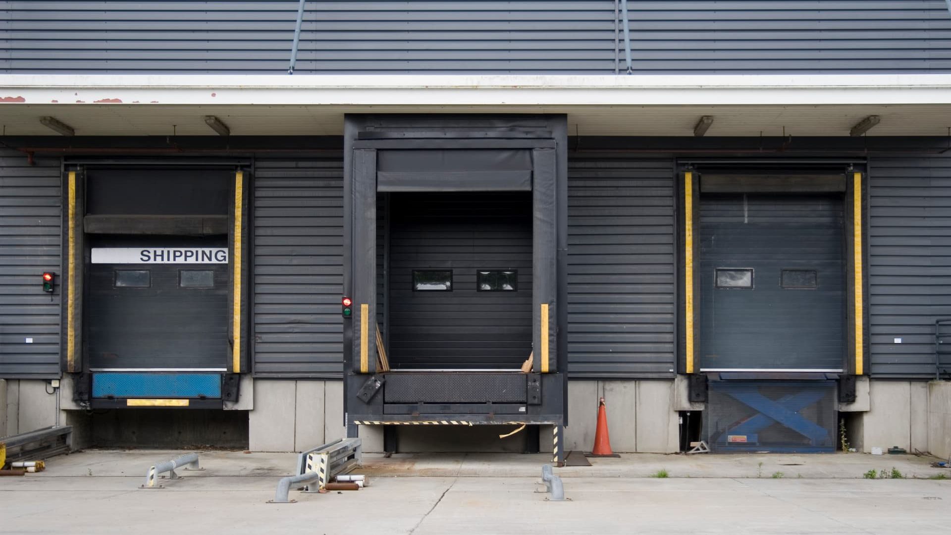 The Benefits of Regular Service for Dock Levelers and Lifts - Creative ...