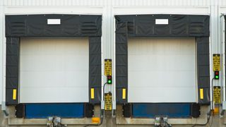 Loading dock with traffic signal lights
