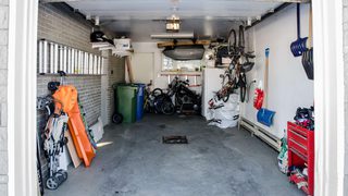 Low clearance garage door