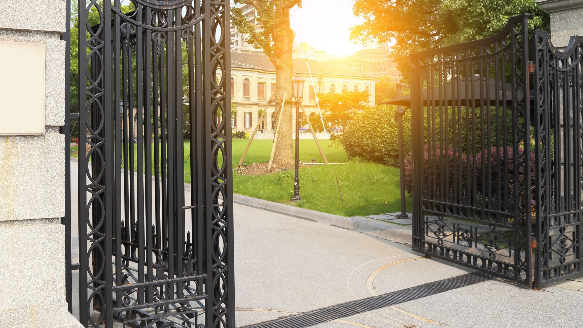 How To Adjust Your Gate’s Swing - Creative Door Services