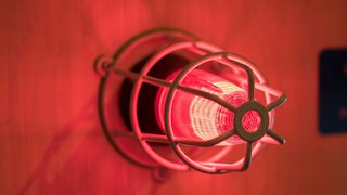 Red Emergency Light Min