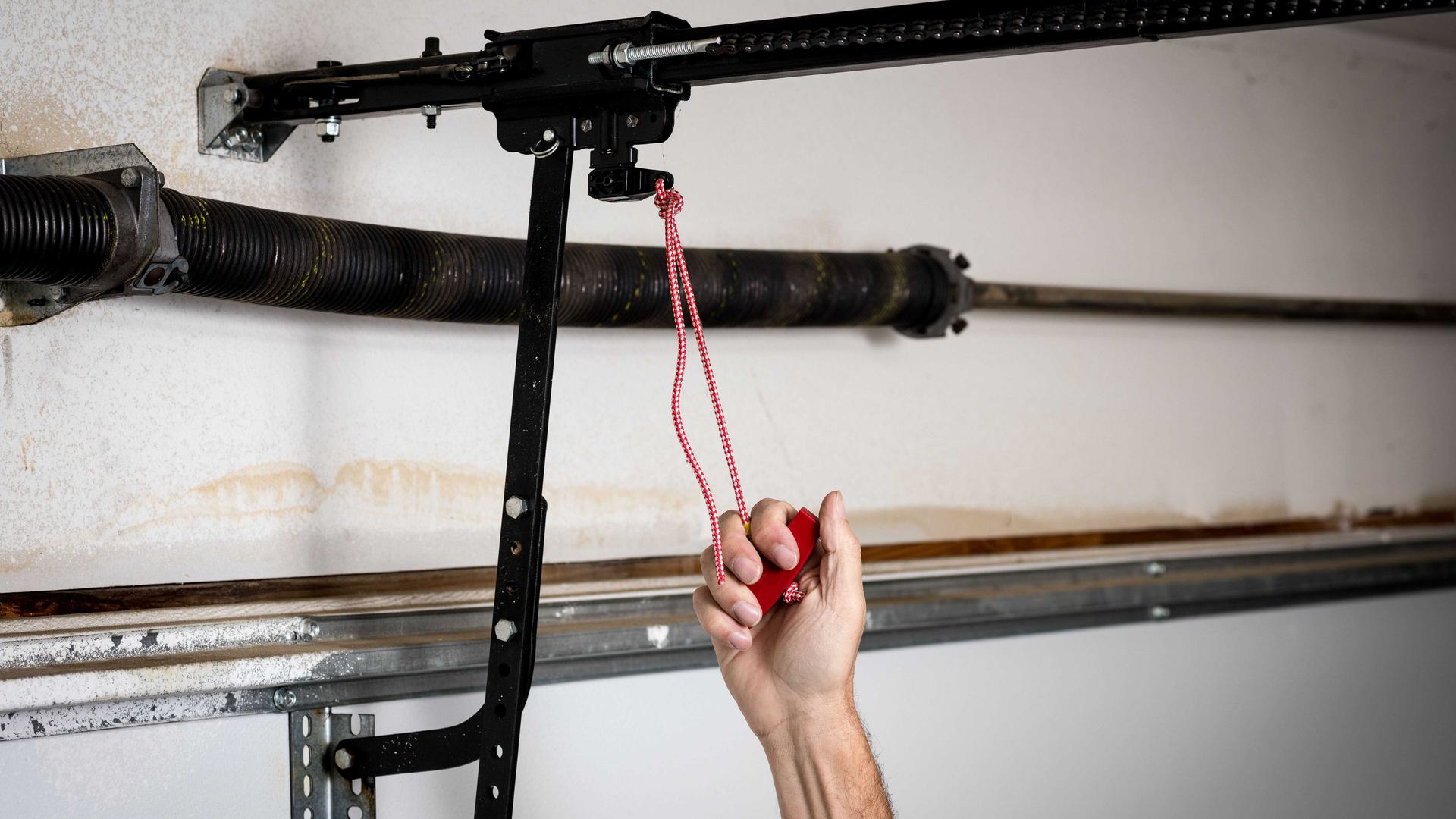 Common Garage Door Replacement Parts - Creative Door Services™