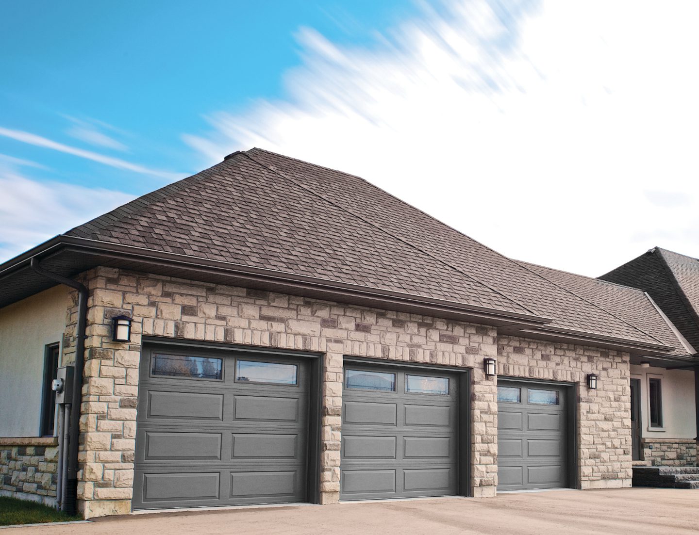 Creative-Door-Services_Richards-Wilcox-Premium-Garage-Doors.jpg?mtime=20181022092753#asset:10461:c1440xauto