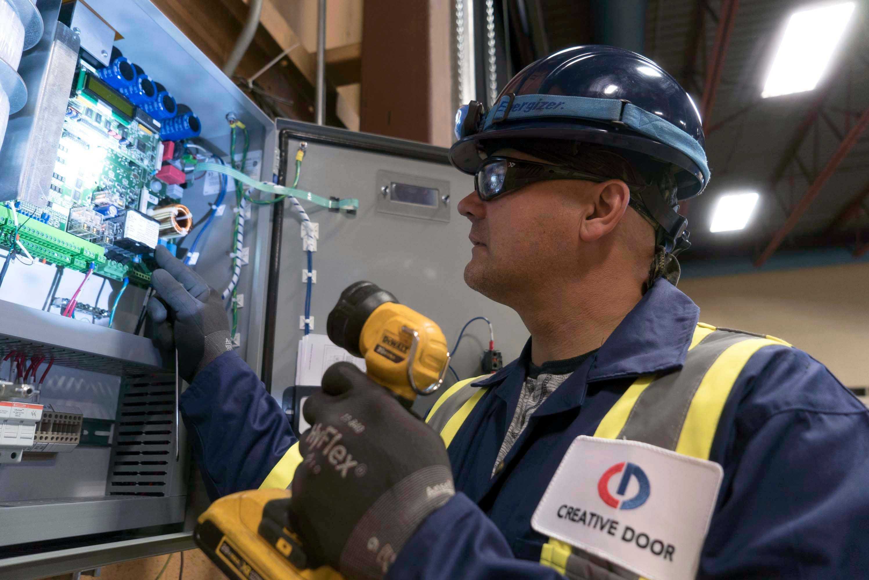 creative door technician creative door technician