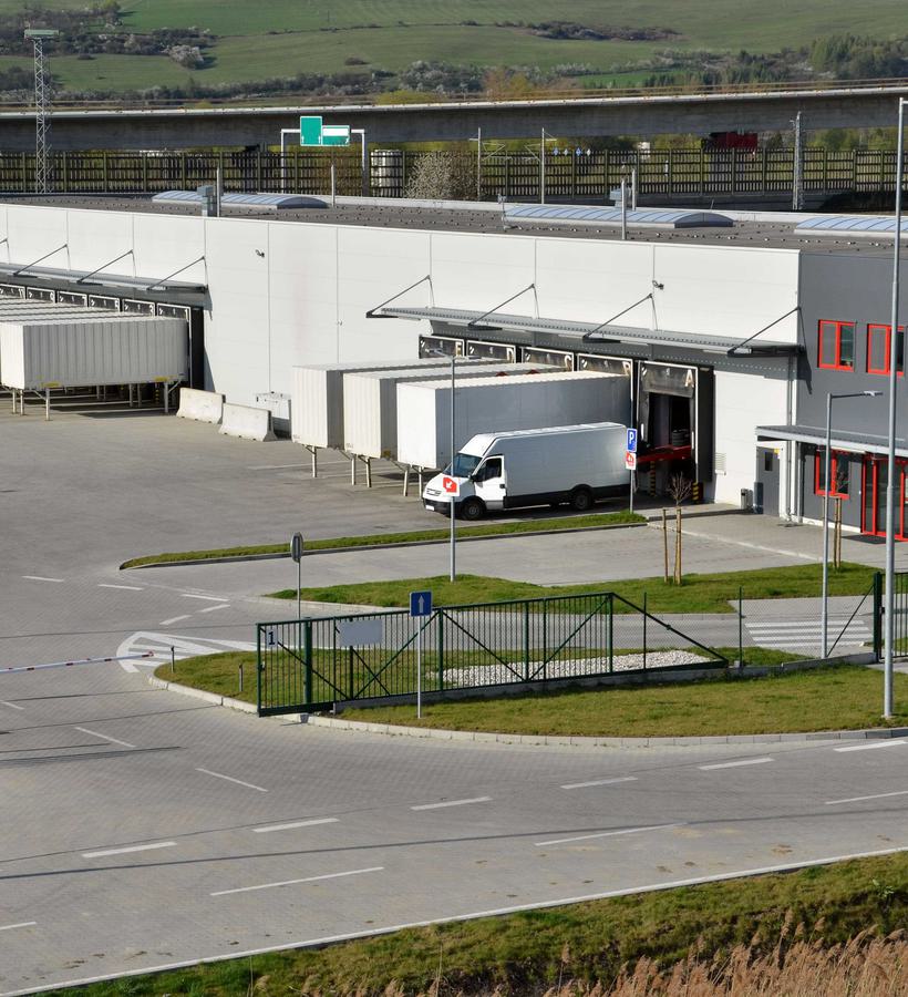 Modern Logistics Centre Vancouver Min