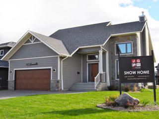 Martin Flush Panel Wood Grain In Walnut 2