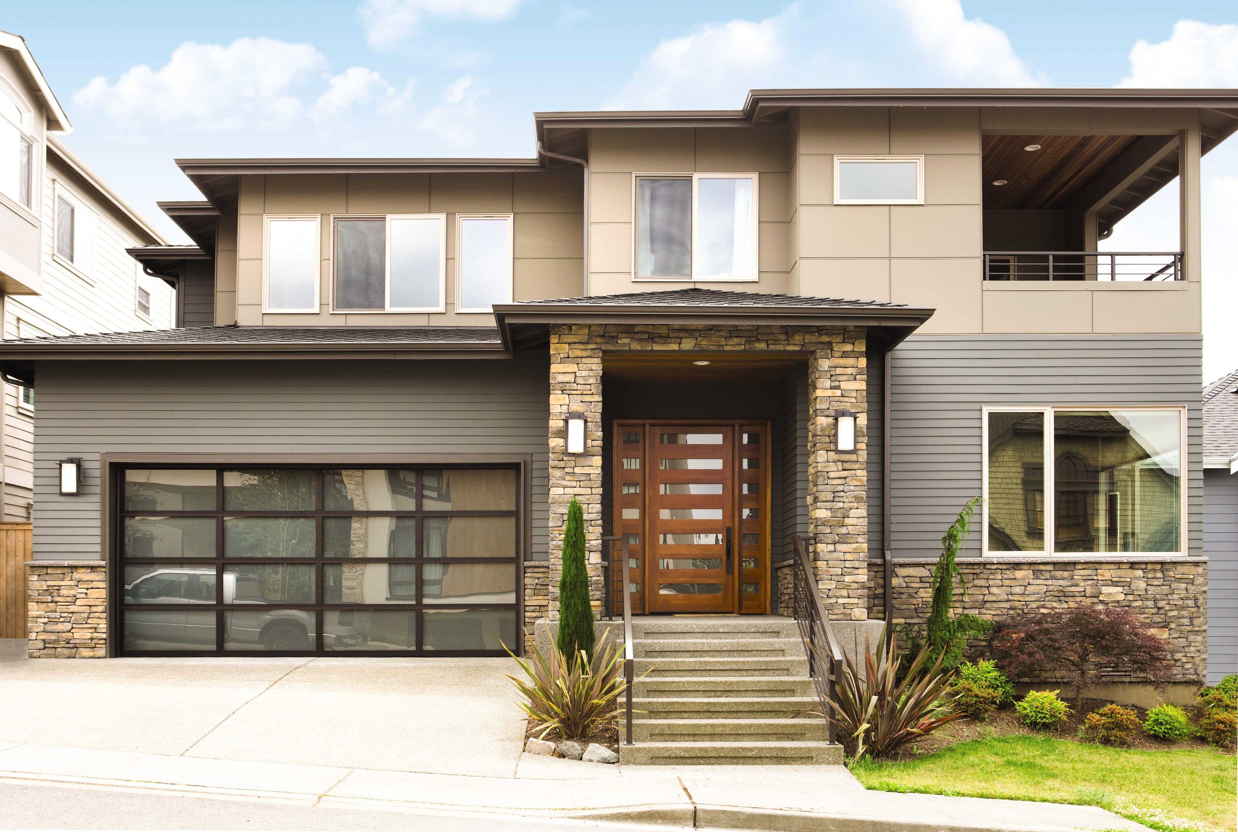 Brand new wayne Dalton garage door Brand new wayne Dalton garage door