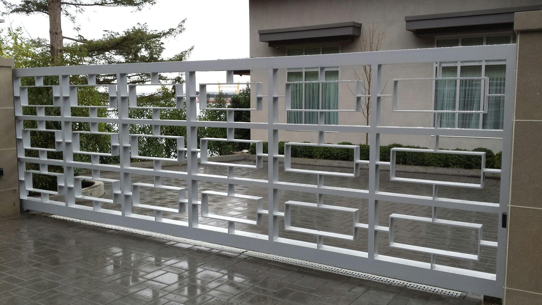 custom residential automatic gate