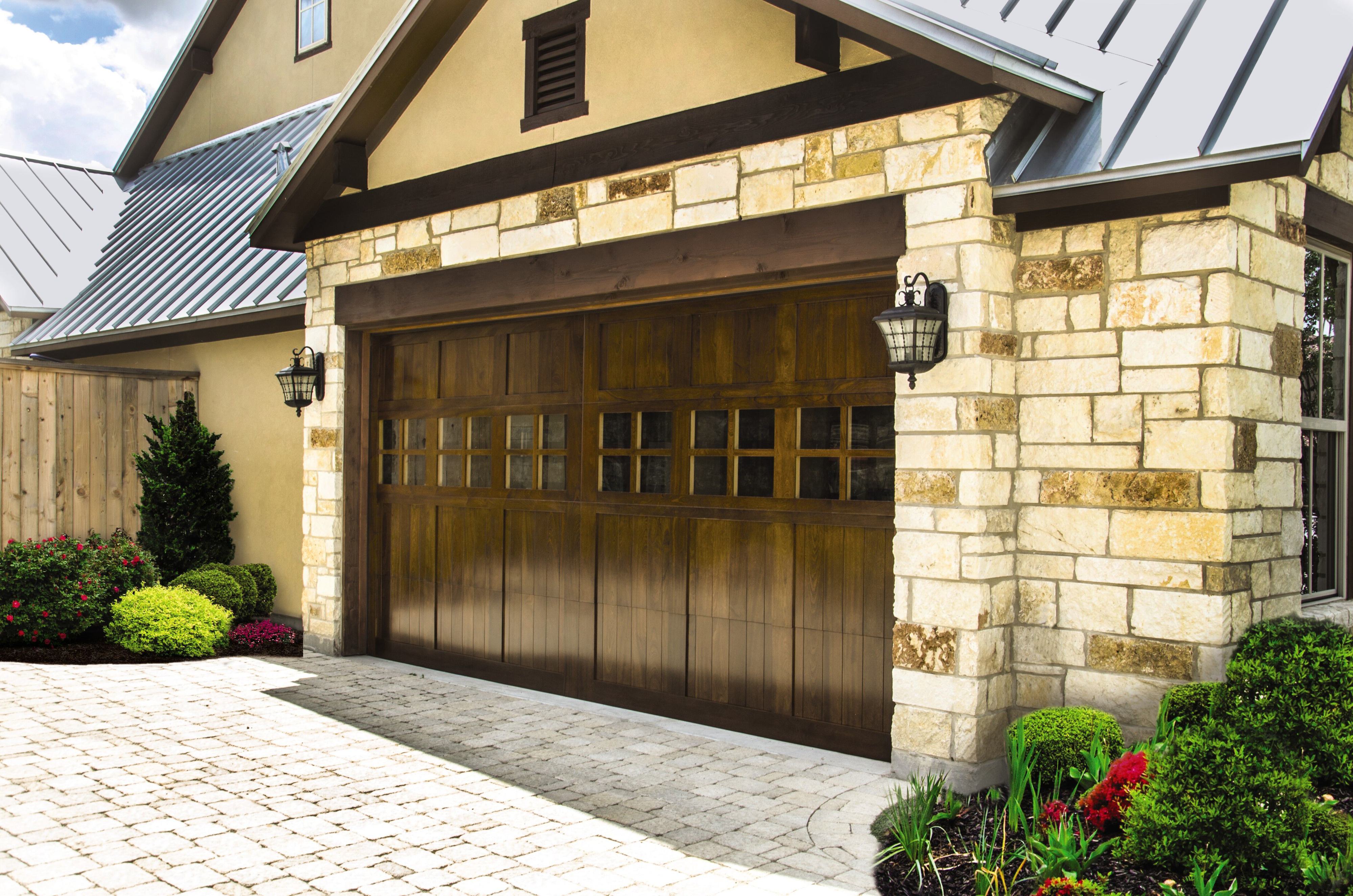 custom-windows.jpeg?mtime=20190325142644#asset:12092