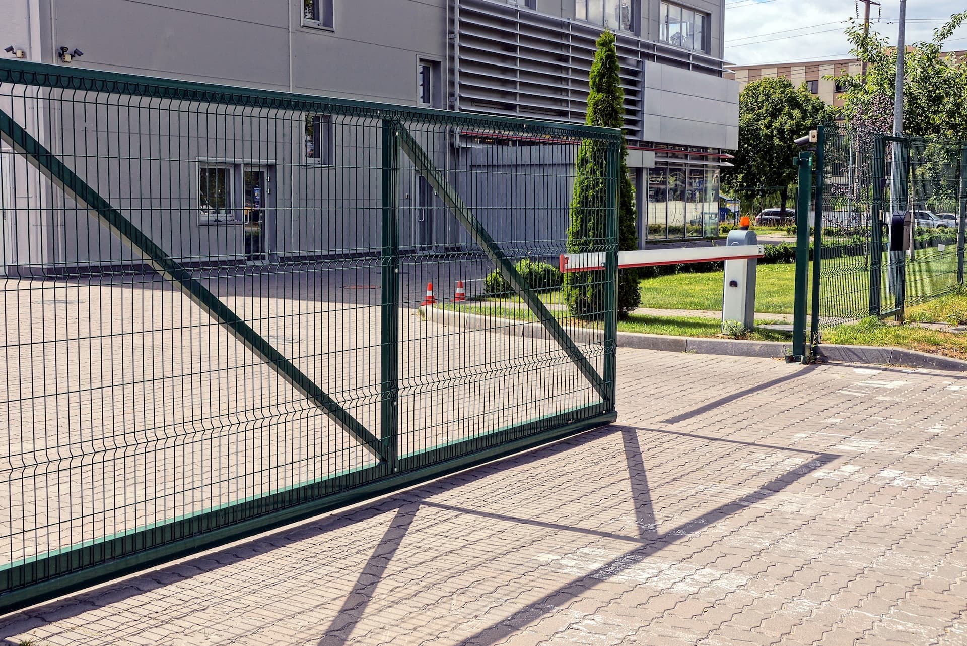 commercial metal automatic sliding gate and barrier arm