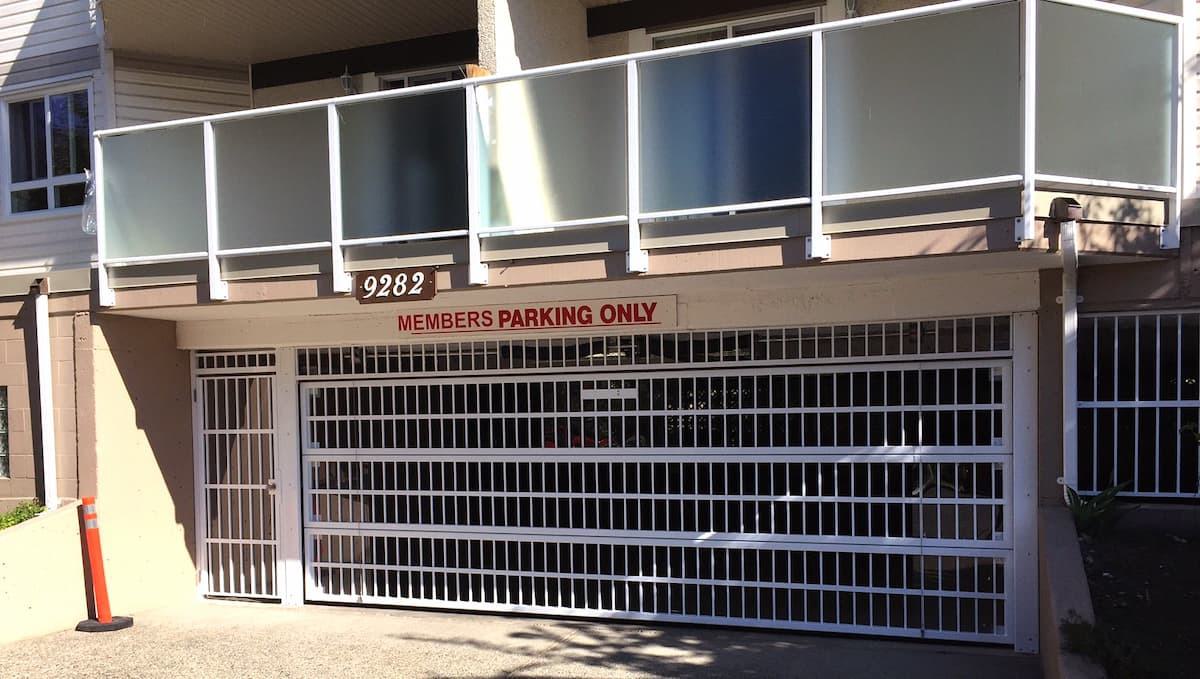 • parking gate for housing co-operative garage