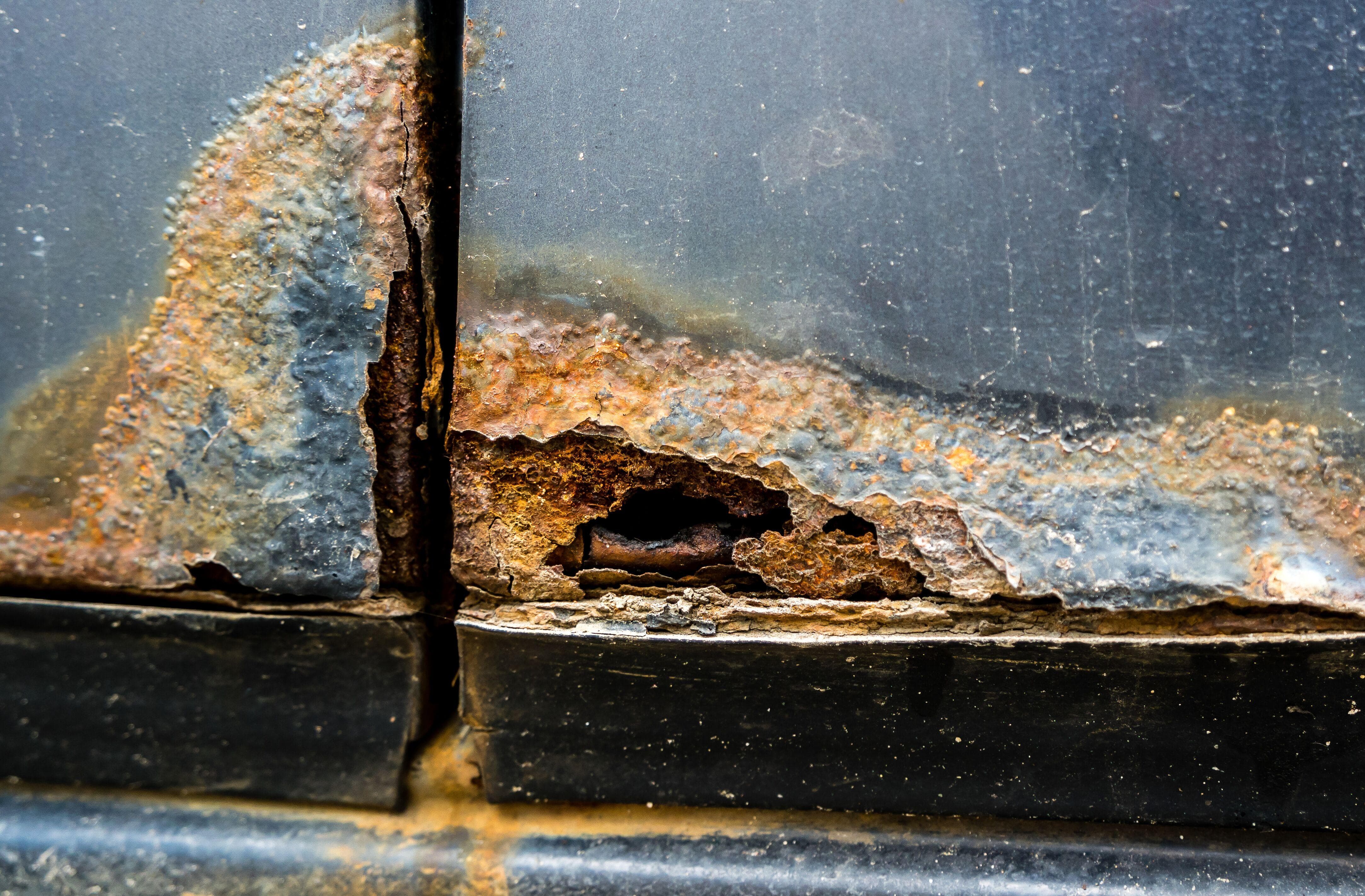 rusted-corner-door.jpeg?mtime=20200220122811#asset:16531