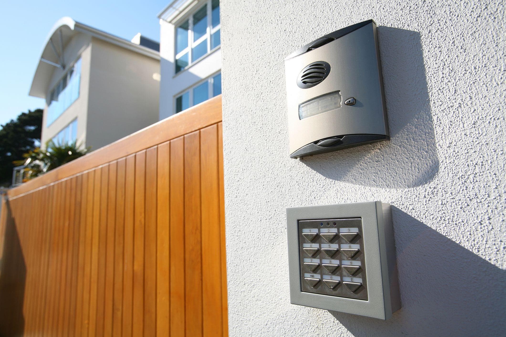 residential gate system with camera and keypad security