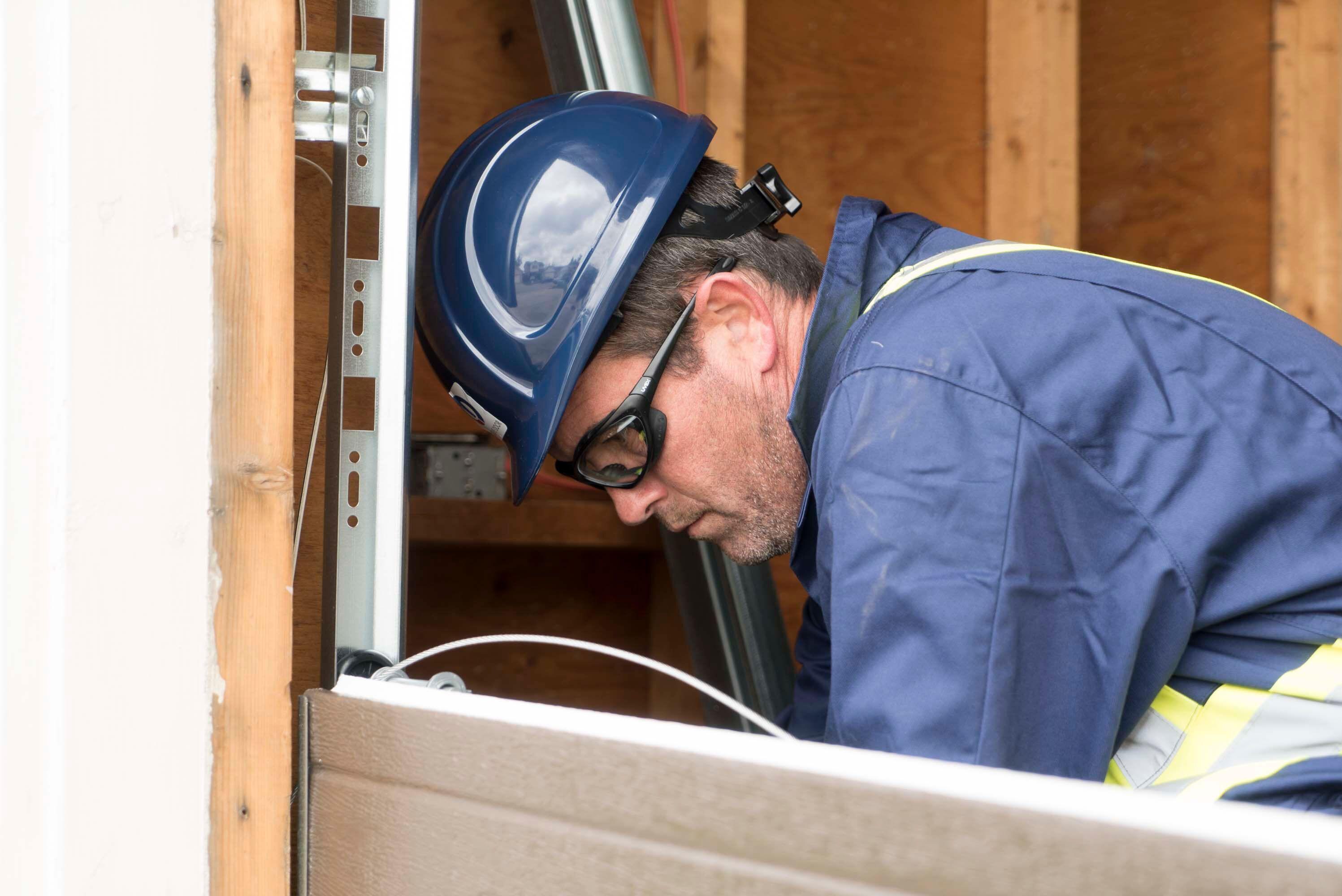 technician.jpeg?mtime=20190612113104#asset:12994