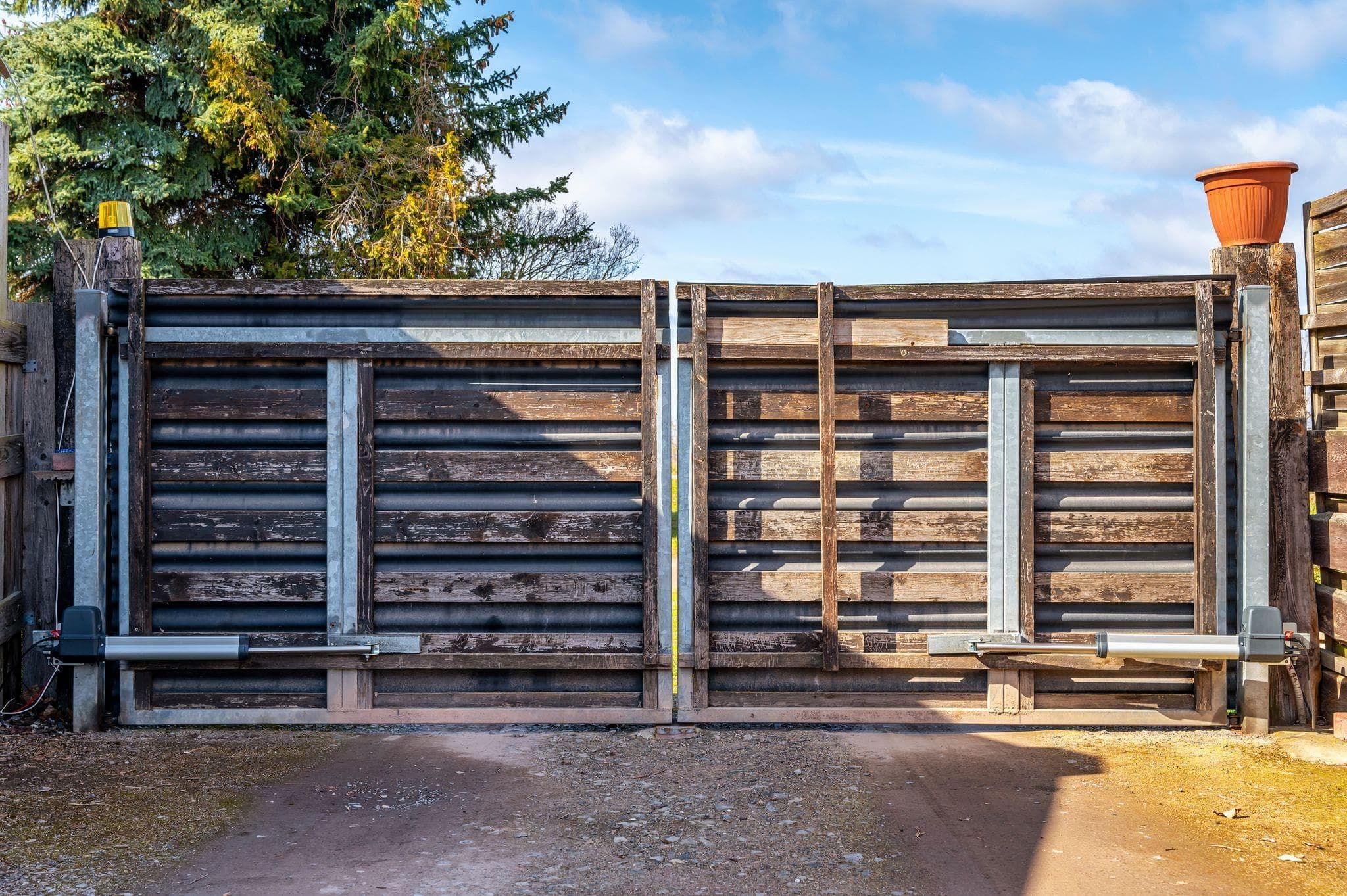 rustic farm entrance gate for commercial application