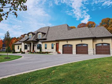 Grandview Golden Oak Residential Door