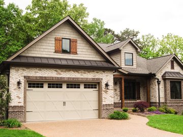Carriage House 9405 Lexington garage door