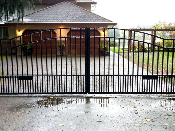 Residential Double Swing Gate Min