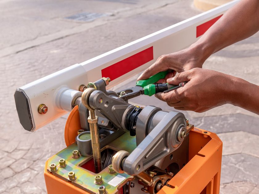 Gate Design Fail Emergency Repairs When Your Commercial Gate Fails - Creative Door Services